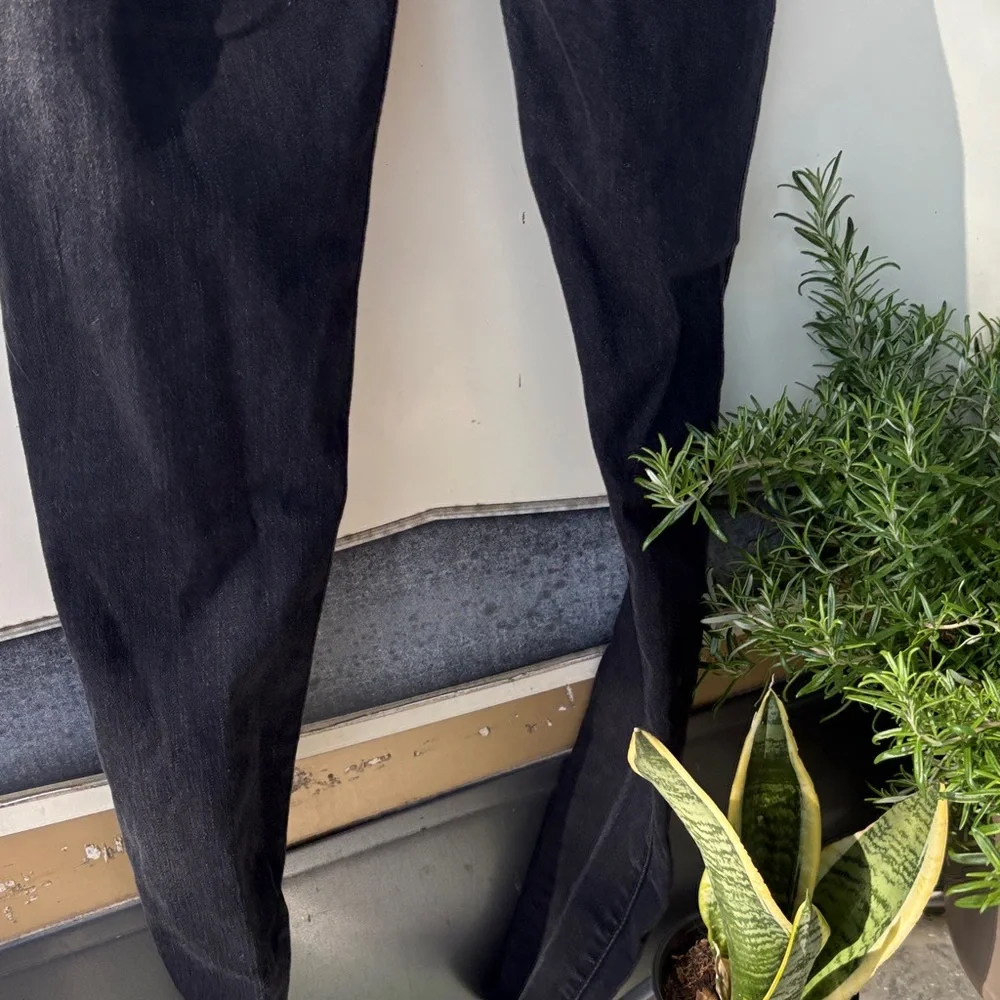 Levi's Women's Black Skinny Jeans - Picture 5 of 6